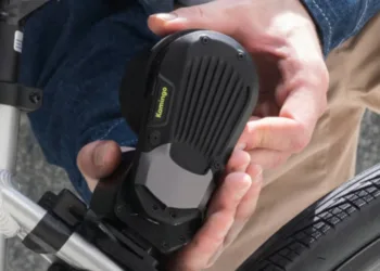 Huawei ve BYD mühendisleri birleşti! İşte 10 saniyede bisikleti elektrikli yapan kit