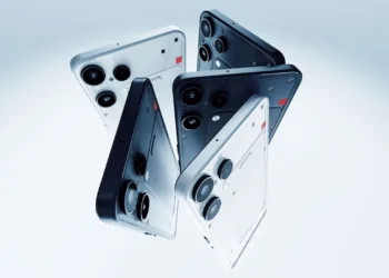 Fiyat performans odaklı Nothing Phone (3a) Lite tanıtıldı!