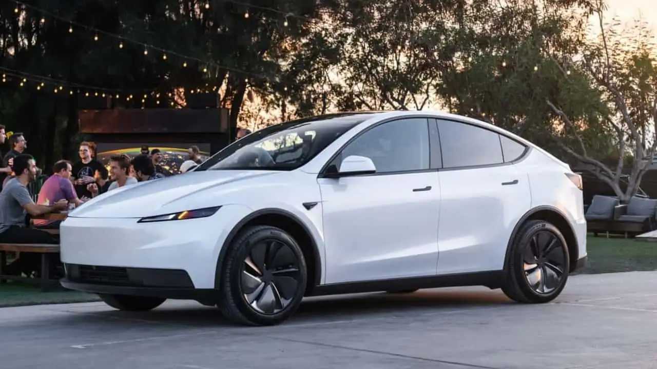 Tesla-Model-Y-.webp