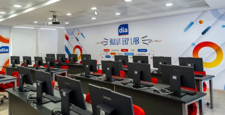 DİA Bulut ERP Laboratuvarı Sakarya Üniversitesi’nde Açıldı