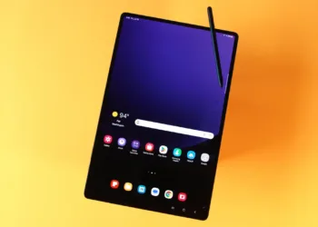 Samsung’dan müjde: Üç model için Android 16 yayında