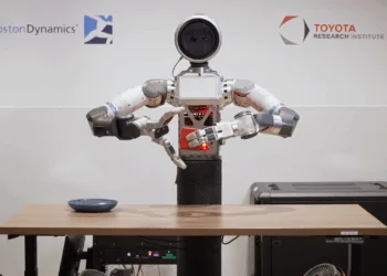 Boston Dynamics durmuyor! Atlas’ın eli yenilendi