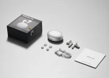 45 saate kadar kullanım ömrü sunan OPPO Enco X3s tanıtıldı