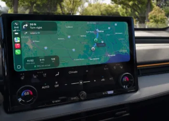 Toyota ve Apple menzil kaygısını bitirdi!