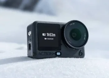 DJI Osmo Action 6 tanıtıldı: Değişken diyafram ve 1/1.1 inç sensörle geliyor!