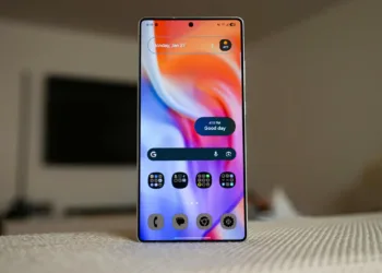 En iyi ekrana sahip akıllı telefonlar – Kasım 2025