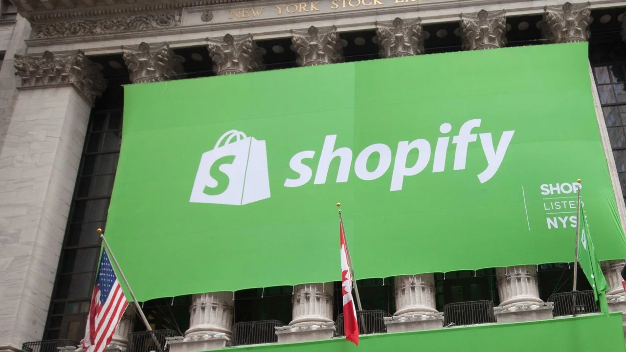 shopify-yapay-zeka-ile-ticareti-yeniden-yaziyor-1.webp