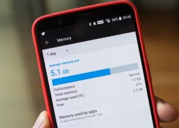 Telefonun RAM’i dolarsa cihaz yavaşlar mı?