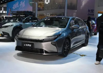 Bu tasarımla çok satar! Yeni Toyota Corolla lansman öncesi ortaya çıktı