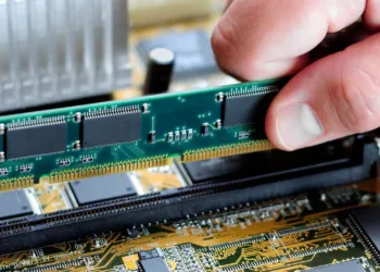 Yeter artık! Samsung’dan bellek krizine bir darbe daha