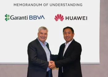 Huawei Türkiye’yi “Model Ülke” İlan Etti: Giyilebilir Teknolojilerde Yeni Dönem