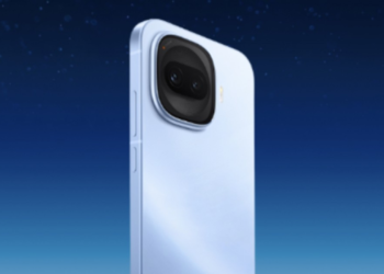 Uygun fiyatlı amiral gemisi telefon testinde!