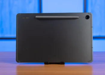 Samsung’dan bir modele daha güvenlik güncellemesi!