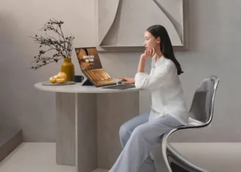 ASUS’tan yeni çift ekranlı Zenbook DUO 2026 – CES 2026 #9