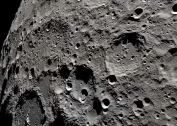 Düz dünyacılar şaşkın! Ay’ın görünmeyen yüzüne yolculuk başlıyor