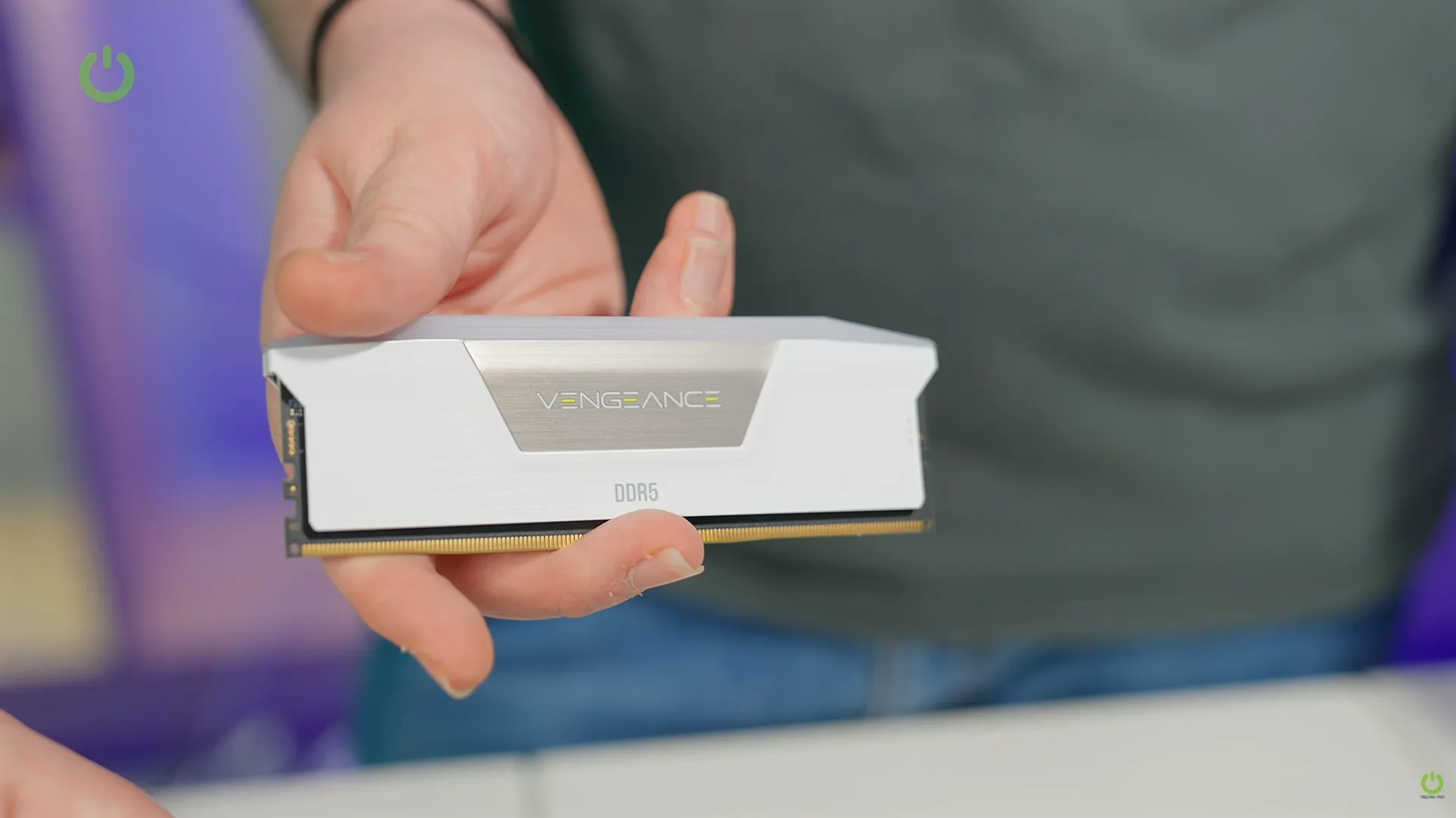 Corsair Vengeance RGB DDR5 32 GB 6000 Mhz RAM bellek