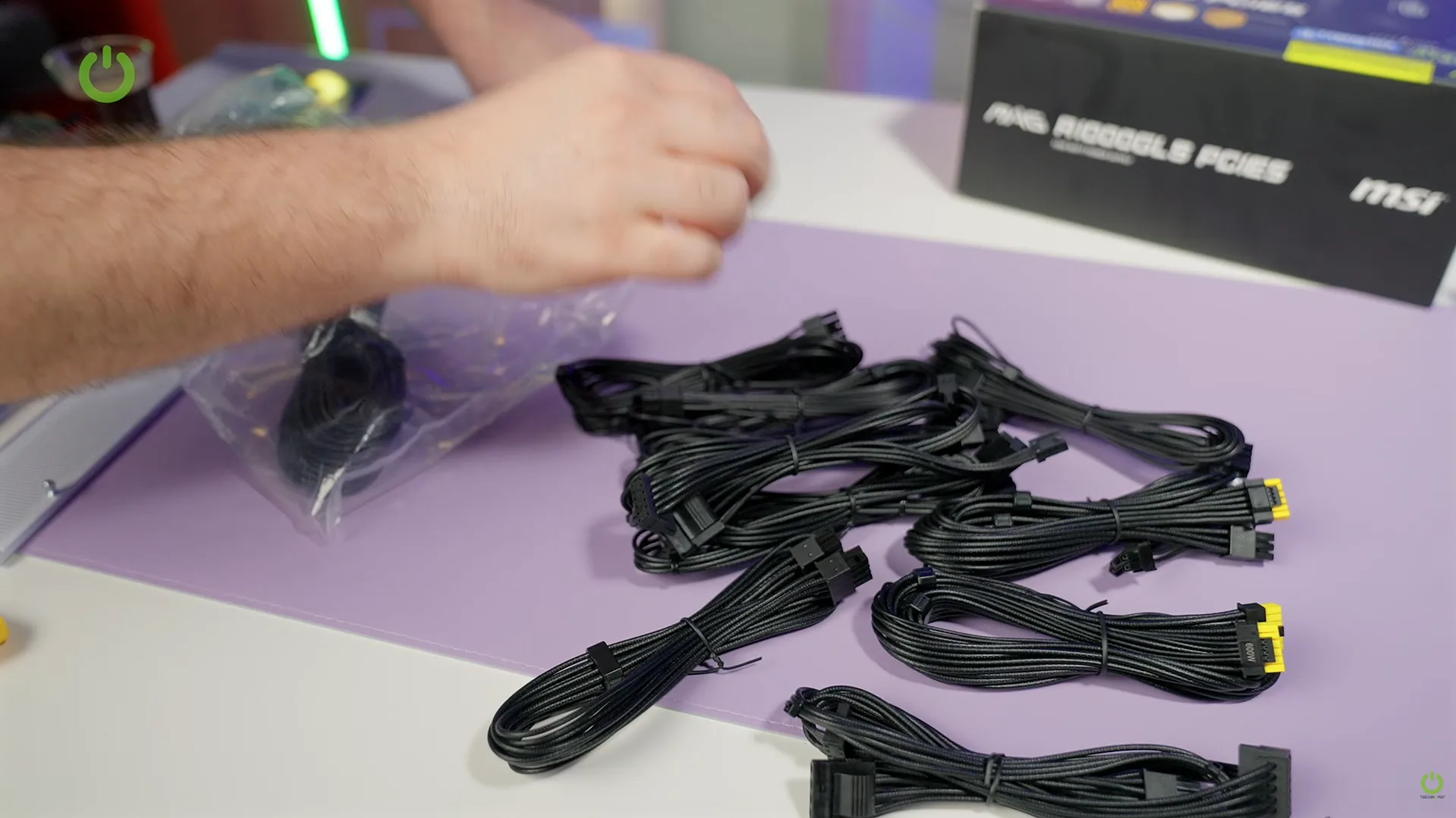 PSU (G&uuml;&ccedil; kaynağı) kabloları