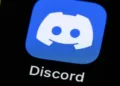 Discord geri adım attı! Tartışmalı karar ertelendi