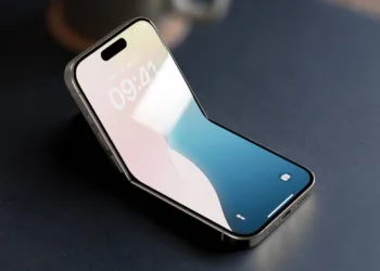 Apple’dan kapaklı iPhone hamlesi! Yeni model testte
