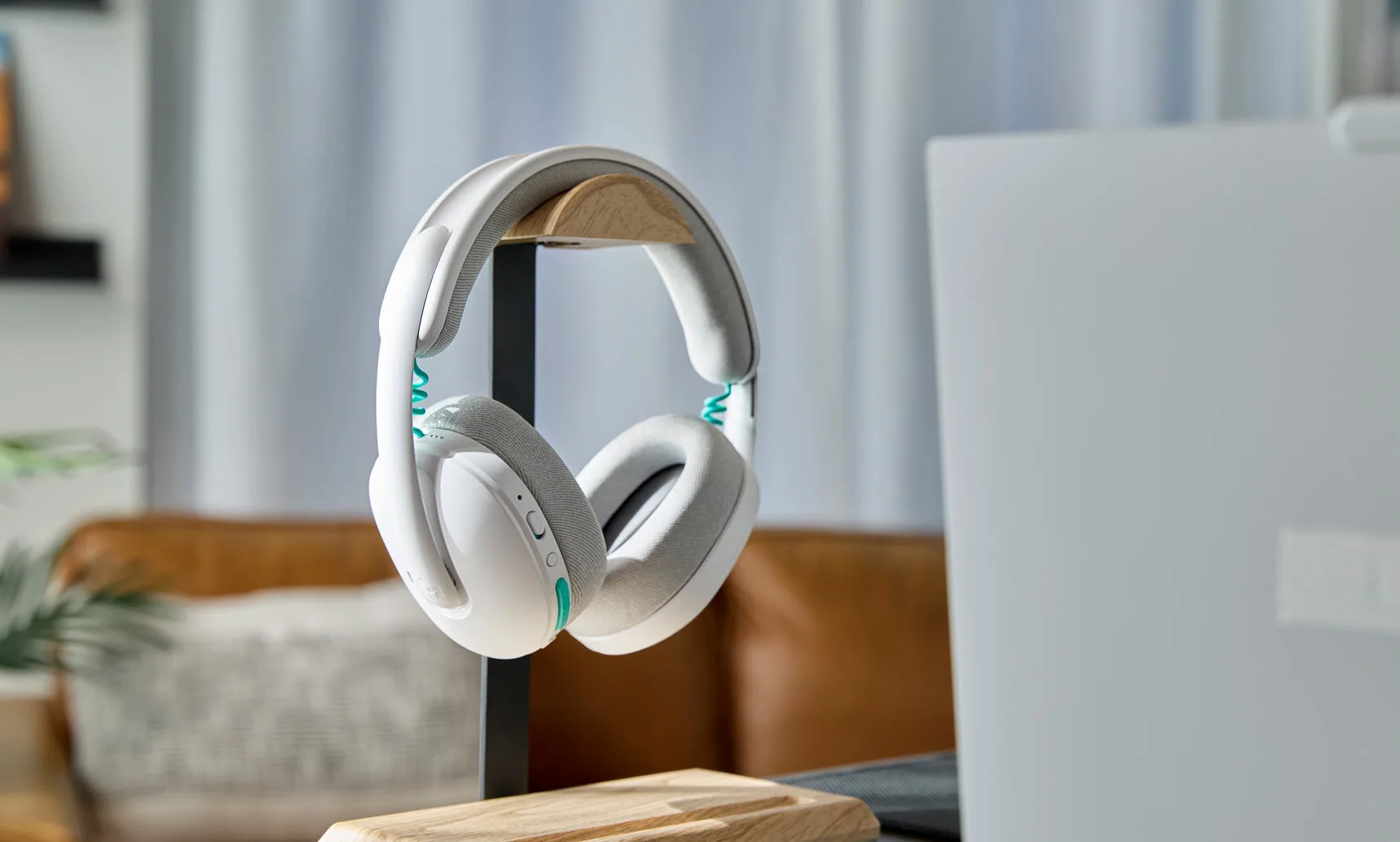 Oyuncular i&ccedil;in hafif, kablosuz ve net kulaklık alternatifi