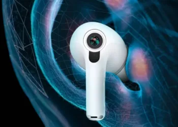 Apple’dan sürpriz hamle: Yeni AirPods kameralı olacak!