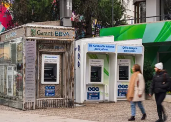 Garanti Bankası atıklardan ATM yaptı