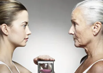 İnsanları gençleştirecek gen terapisi onay aldı! İlk kez denenecek