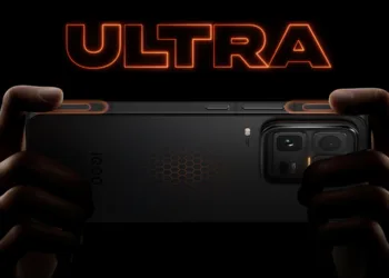 7.400 mAh pil ve 144 Hz ekran: iQOO 15 Ultra tanıtıldı!