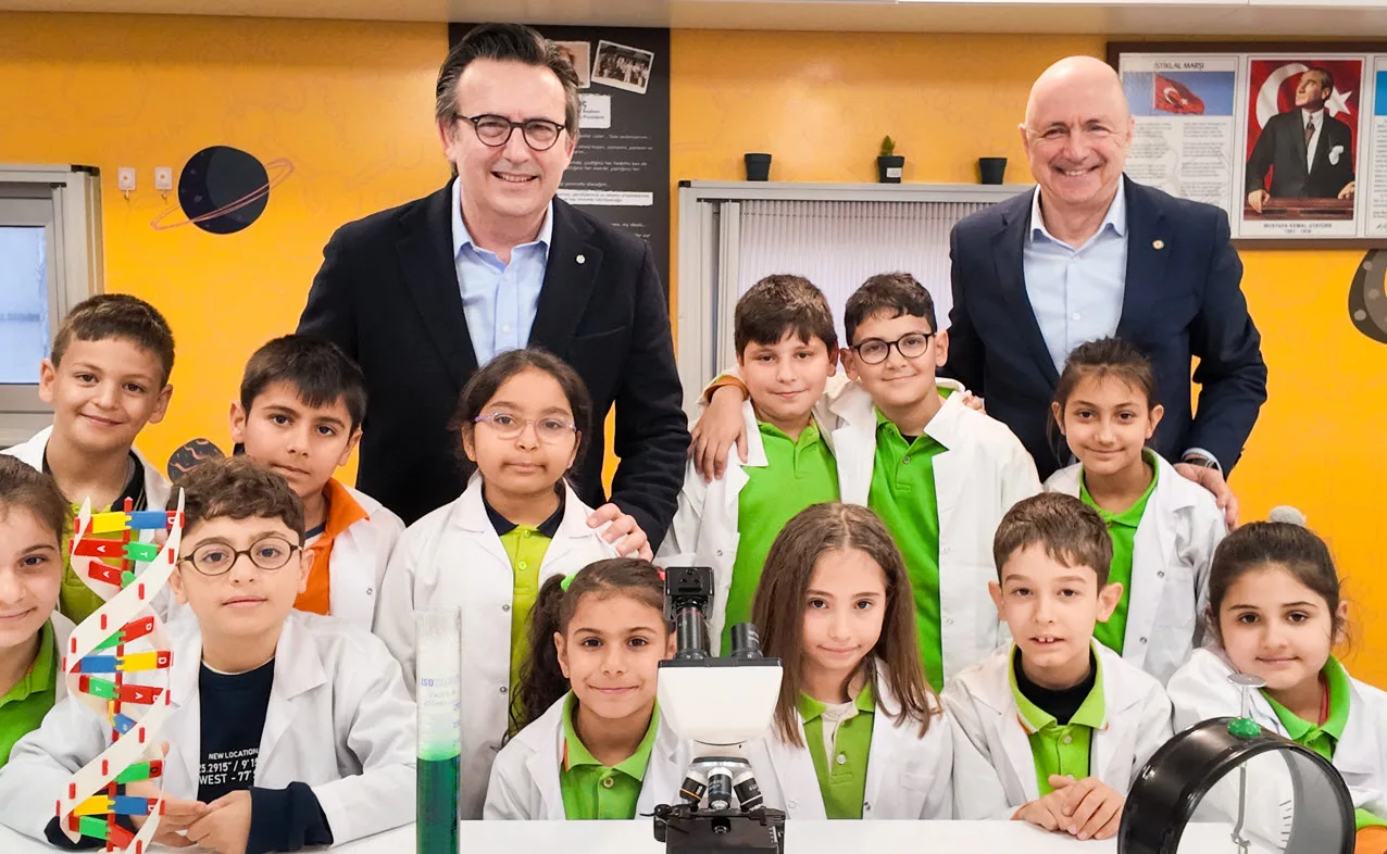 MediaMarkt deprem bölgesinde 11 bini aşkın çocuğa eğitim desteği sağladı