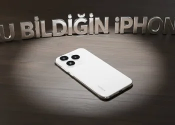 Görenler şaşıp kalıyor! Xiaomi 18 tasarımı sızdırıldı