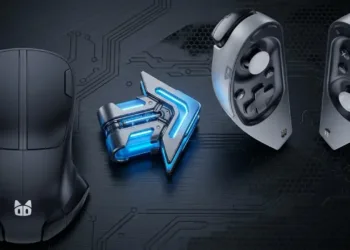 Ortadan ikiye ayrılan ve kontrolcüye dönüşen fare tanıtıldı