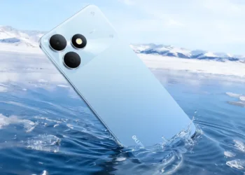 Aşırı ucuz akıllı telefon tanıtıldı: 6300 mAh pili ve 90 Hz ekranı var!