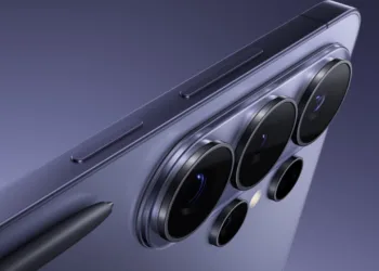 Samsung amiral gemisi telefonunda One UI 9 testlerine başladı